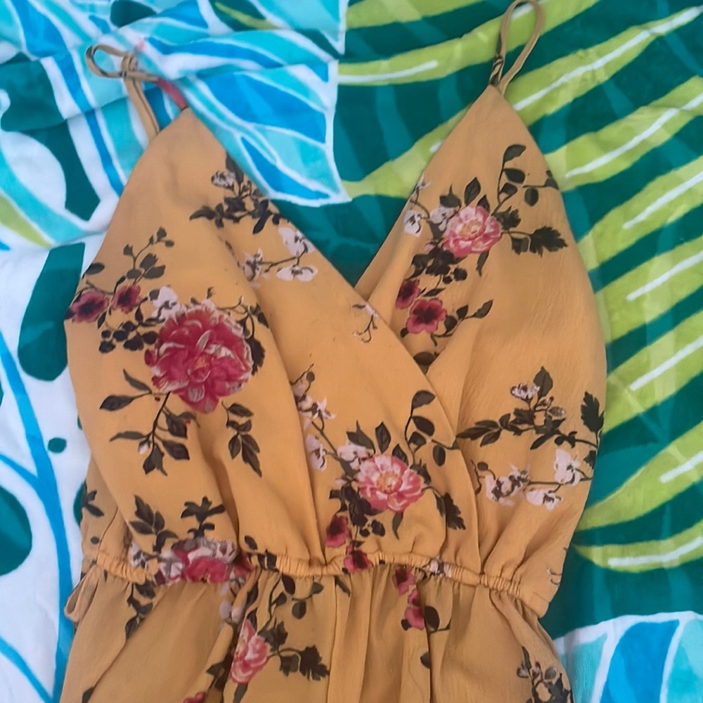 Rue 21 jumpsuit yellow medium